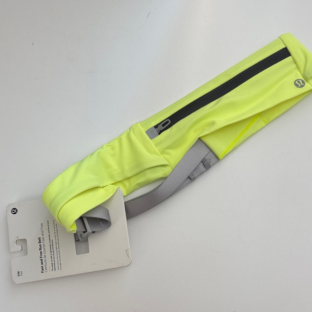 Lululemon Fast and Free Run Belt in Neon Yellow